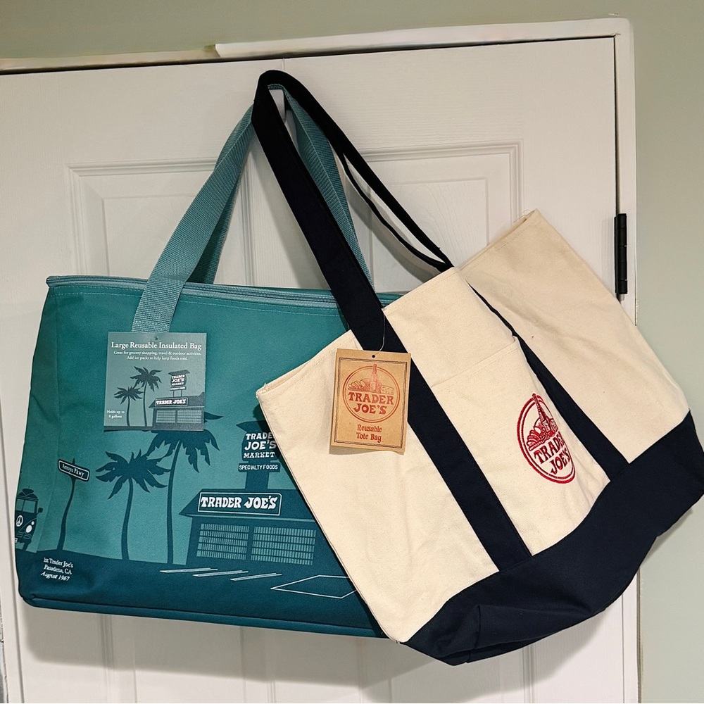 Trader Joe’s Cooler Bag & Reusable Tote Bundle